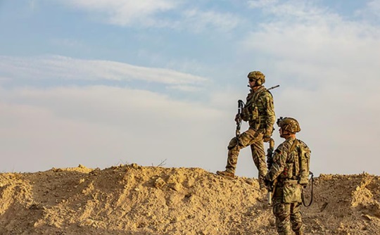 Soldiers on patrol in Iraq; Department of Defense photo