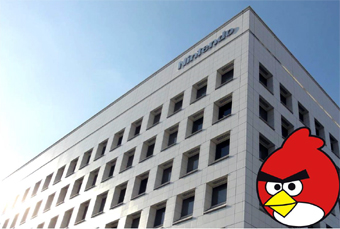angry bird in front of Nintendo building