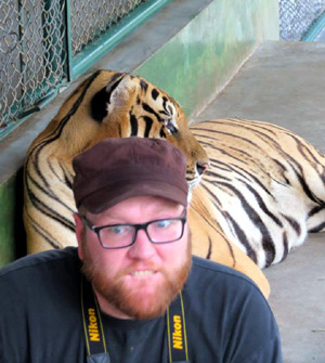 Tiger behind Michael