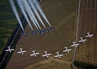 Blue Angels Canada Snowbirds