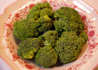 bowl of broccoli