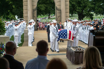 Chattanooga funeral for fallen Sailor, Randall Scott Smith