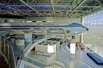 Ronald Reagan Air Force 1 library